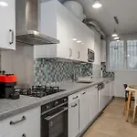 Appartamento 4 Bedroom Avenue Kléber