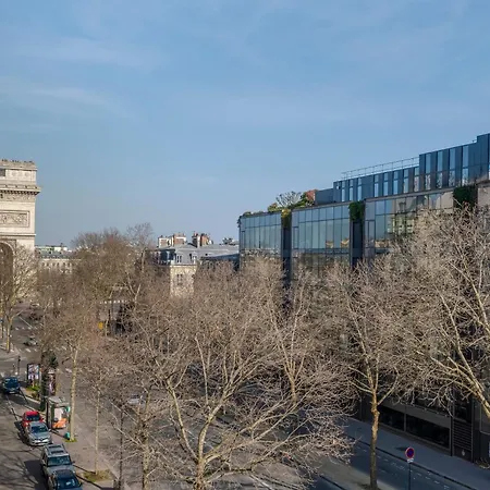 4 Bedroom Avenue Kléber Appartement