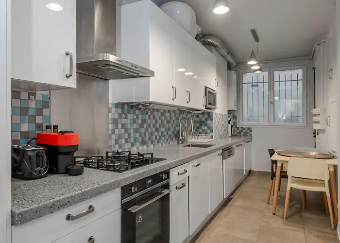 شقة Luxury 5-bed - Opposite The Eiffel Tower - Located On Avenue Kleber