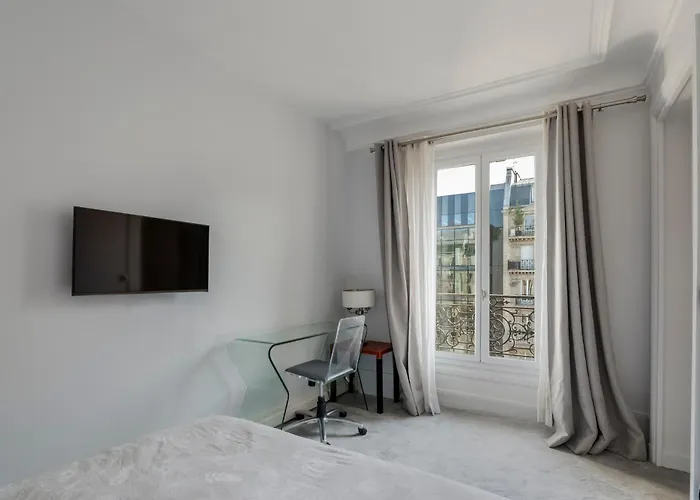 شقة Luxury 5-bed - Opposite The Eiffel Tower - Located On Avenue Kleber