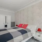 Lägenhet Luxury 5-bed - Opposite The Eiffel Tower - Located On Avenue Kleber *